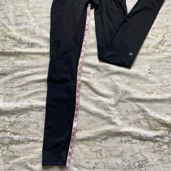 Lululemon side pocket leggings - Picture 10 of 10